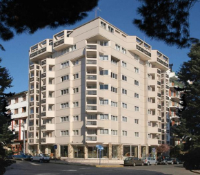 Отель Hotel Alt Interlaken  Сан-Карлос-Де-Барилоче
